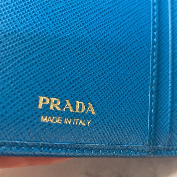 PRADA Wallet with Chain - Picture 5 of 15